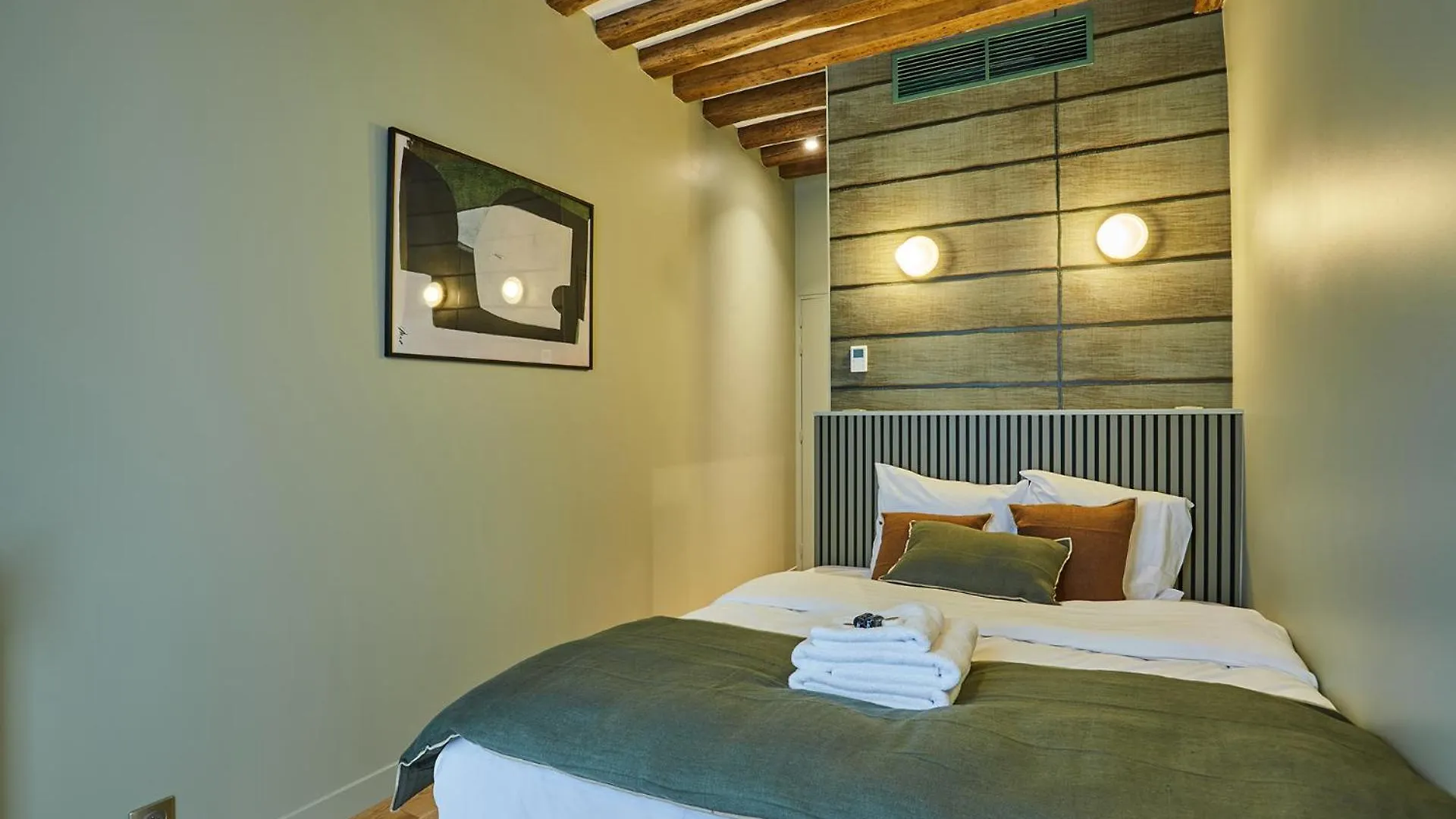 Residence Center Of Paris By Studio Prestige